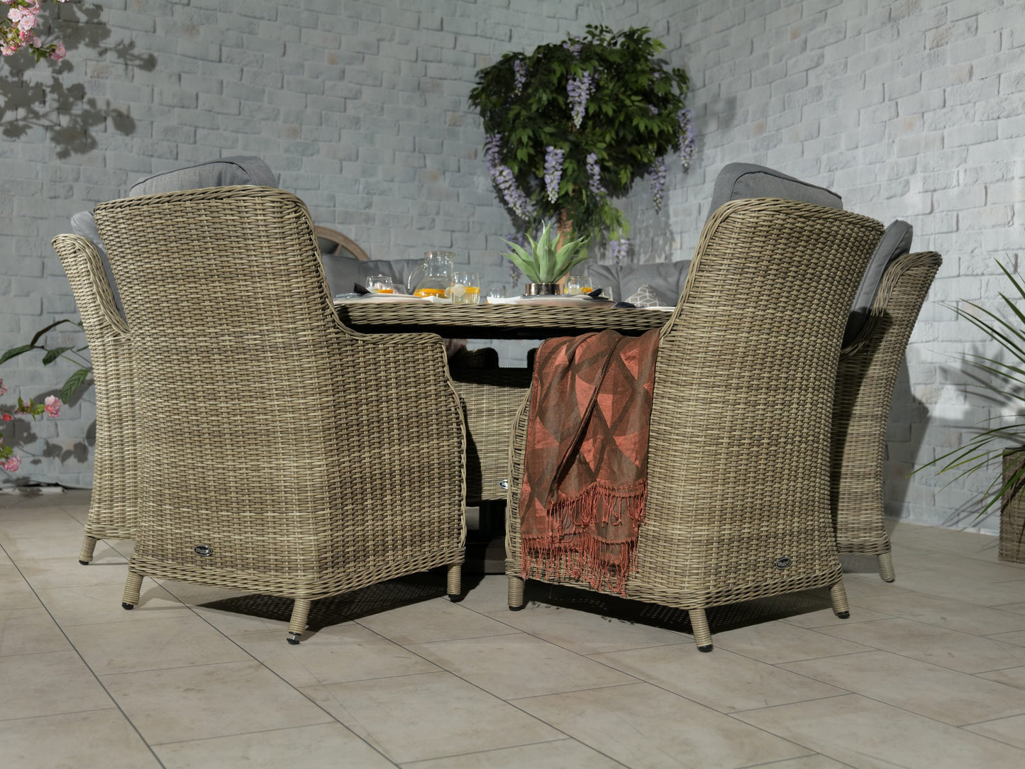Rattan Wentworth 6 Seater Round Imperial Dining Set | AMIR | WEN140COM-WS