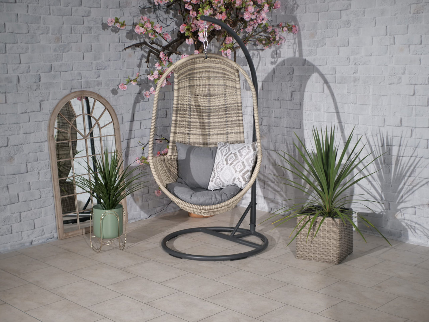 Rattan Wentworth Hanging Pod Chair | AMIR | WENPOD-WS-SET
