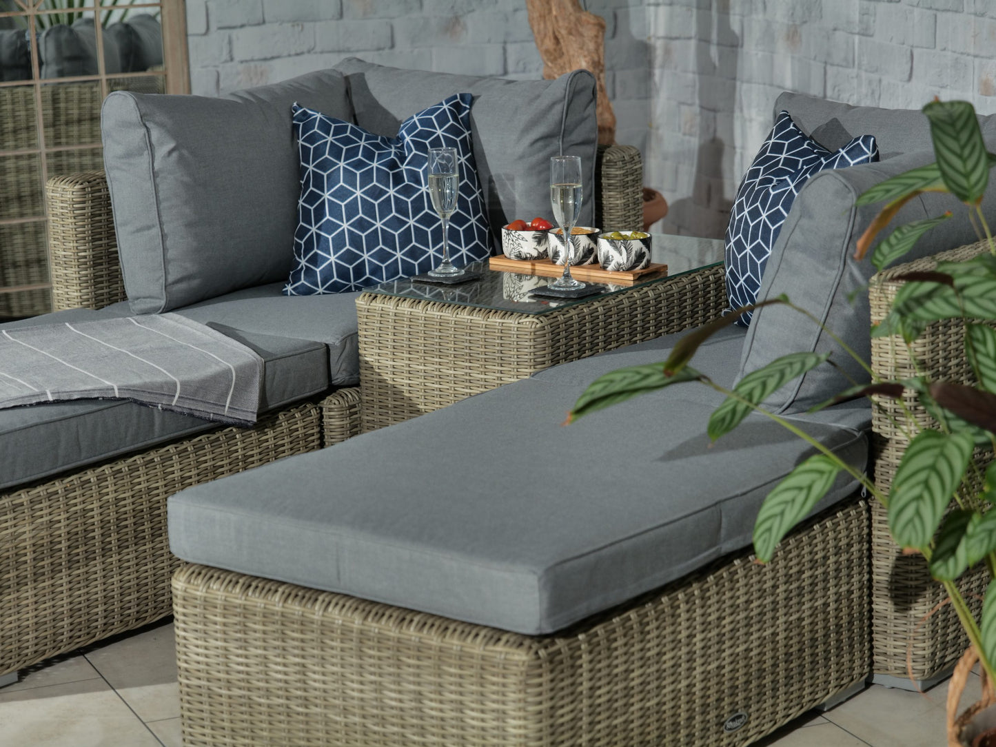 Rattan Wentworth 4 Seater Multi Setting Relaxer Set | AMIR | WENSUNLOU-WS