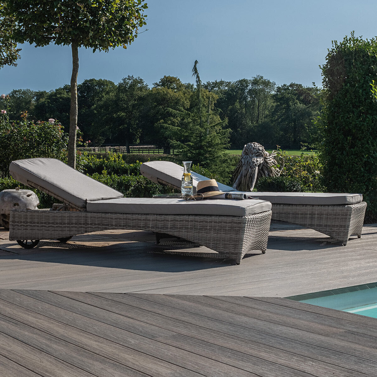 Homeflair - Oxford Rattan Sunlounger Set