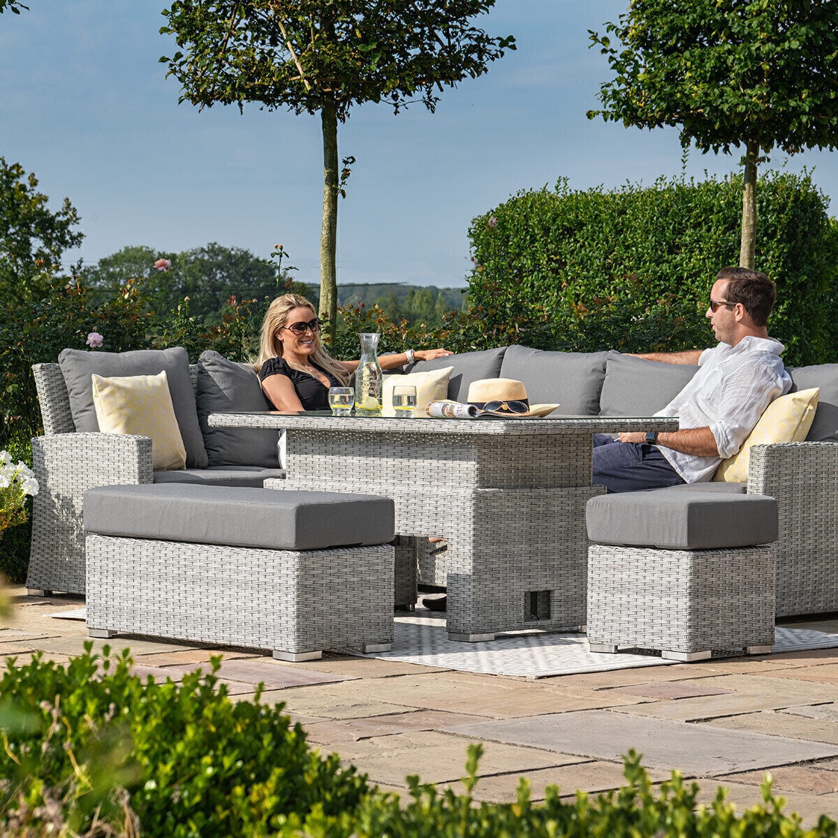 Homeflair - Ascot Rectangular Rattan Corner Dining Set