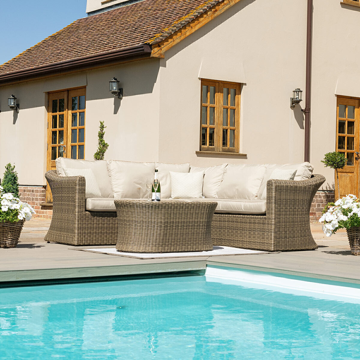 Homeflair - Winchester Small Rattan Corner Group