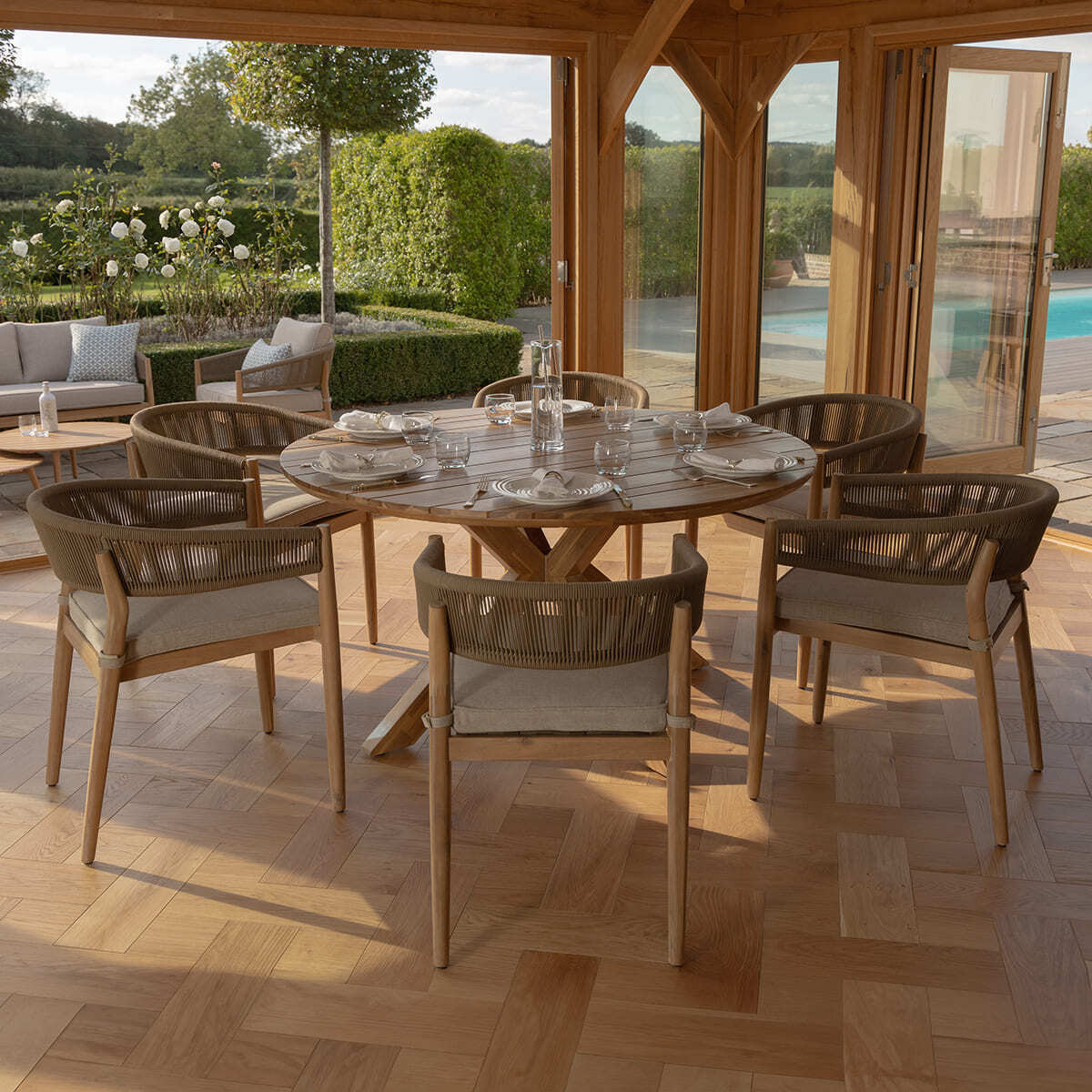 Homeflair - Porto Rope Weave Dining Set