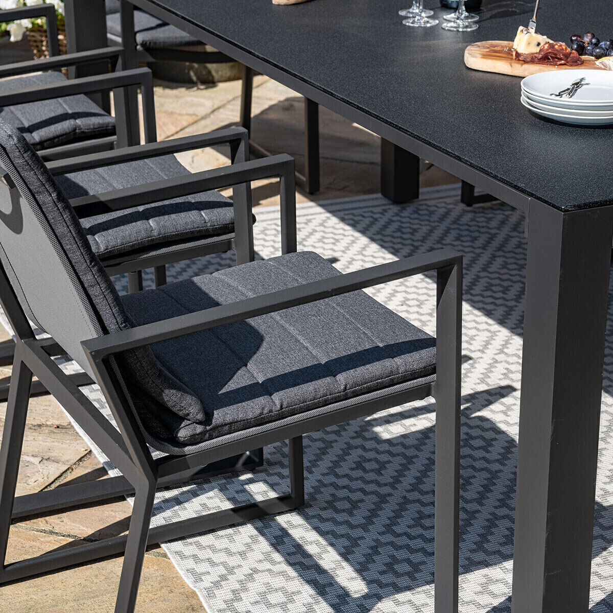 Homeflair - Manhattan Aluminium Dining Set