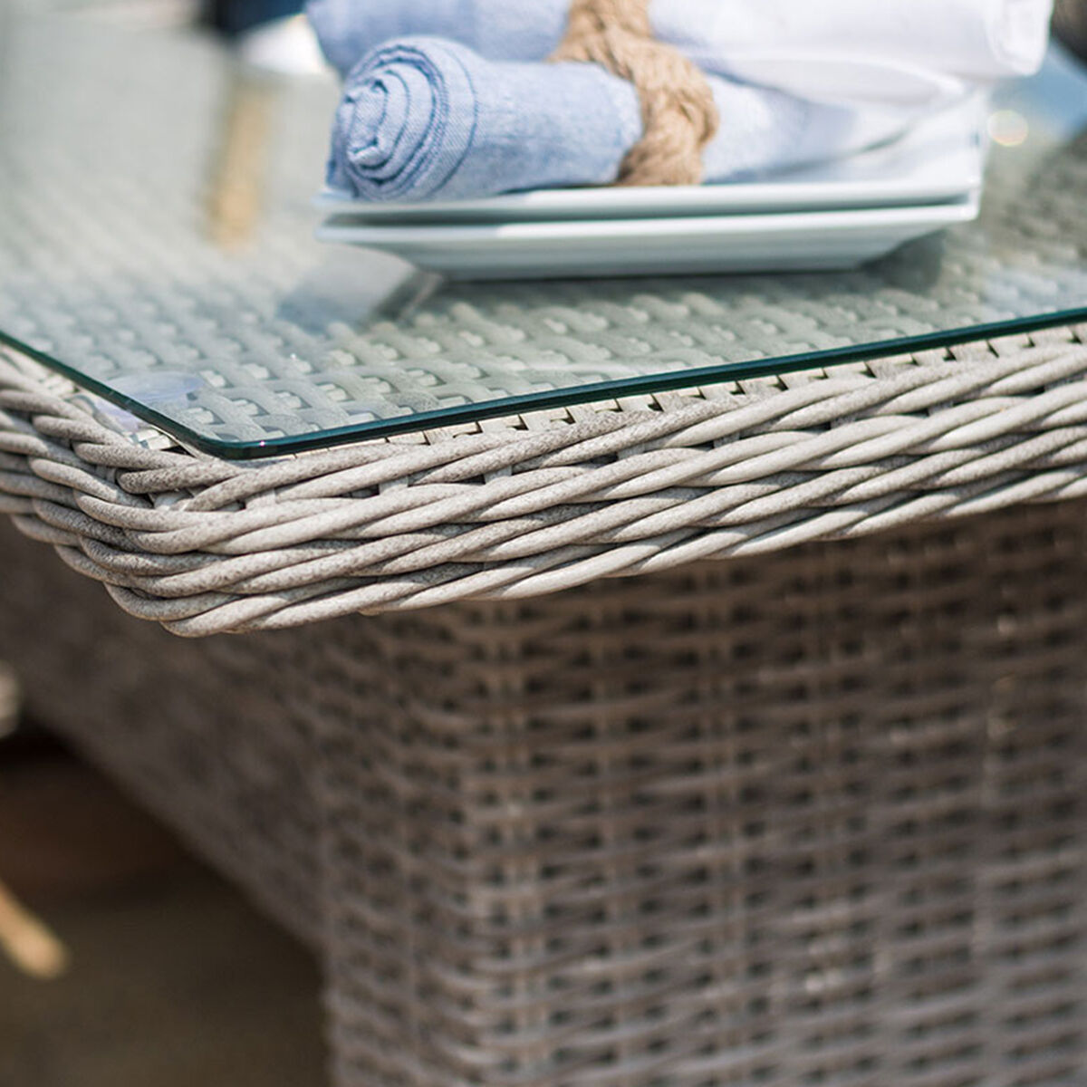 Homeflair - Oxford Sofa Rattan Dining Set
