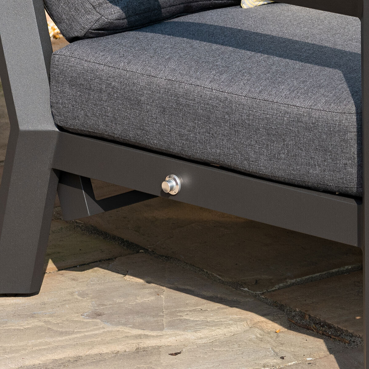 Homeflair - Manhattan Reclining Aluminium Corner Dining Set