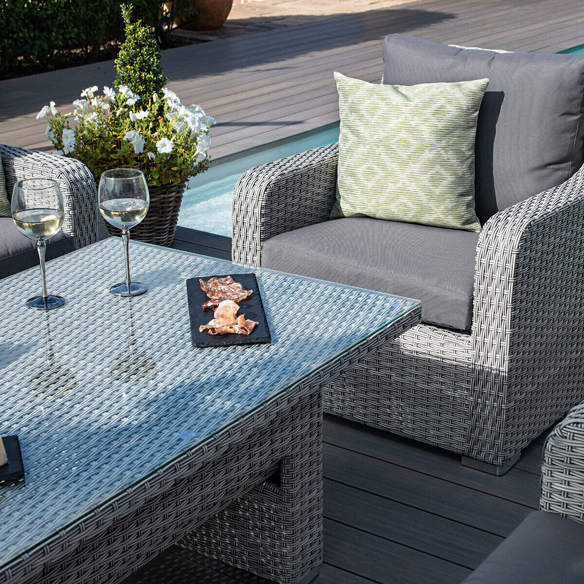 Homeflair - Ascot Rattan Sofa Dining Set