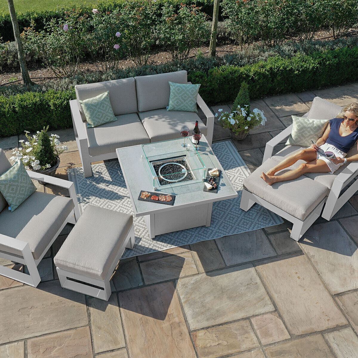 Homeflair -Amalfi 2 Seat Aluminium Sofa Set