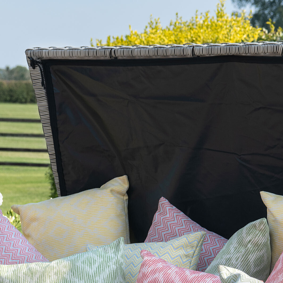 Homeflair - Ascot Rattan Storage Box