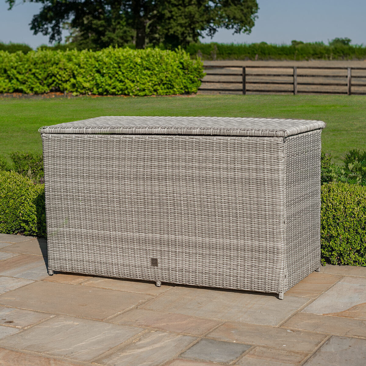 Homeflair - Oxford Rattan Storage Box