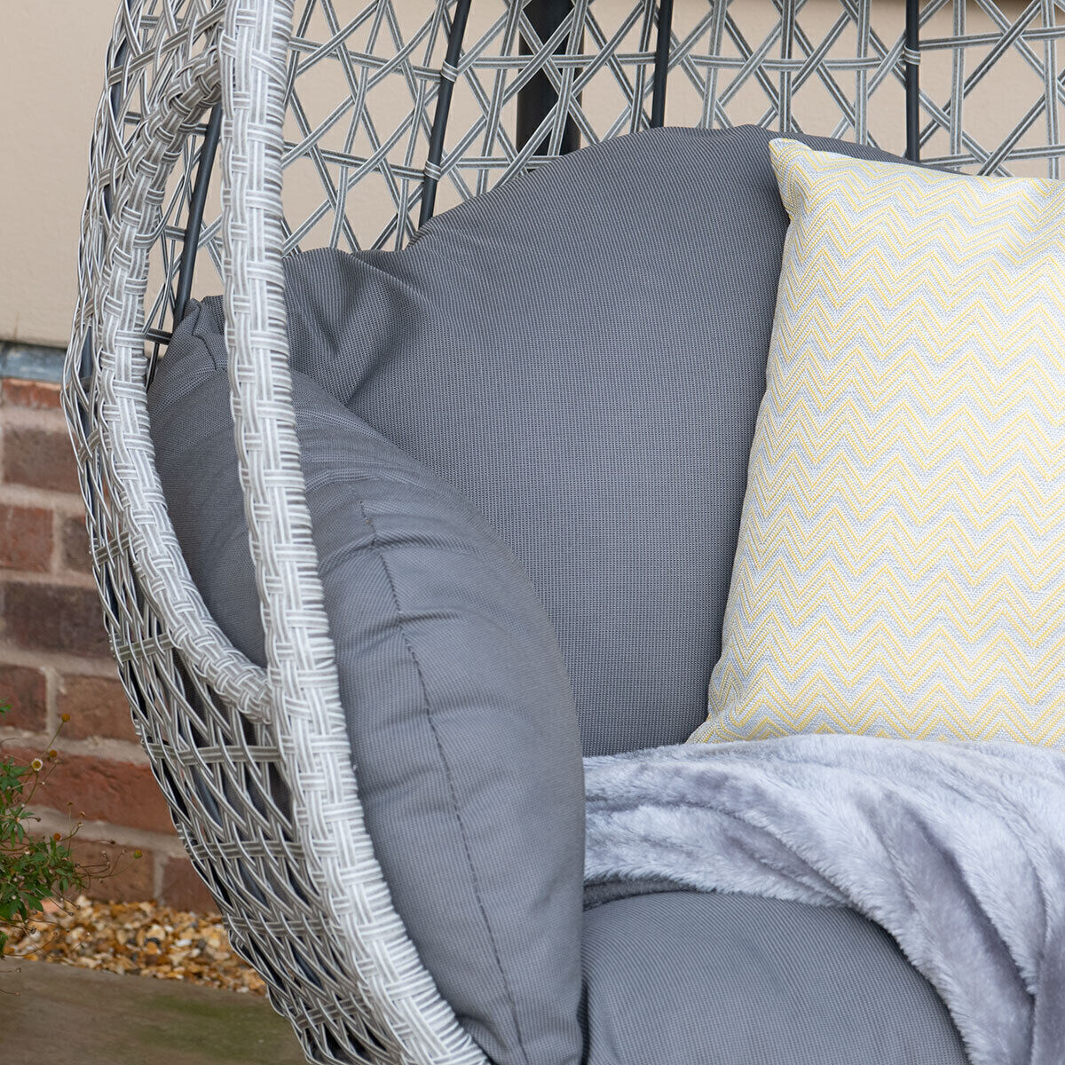 Homeflair - Ascot Rattan Hanging Chair
