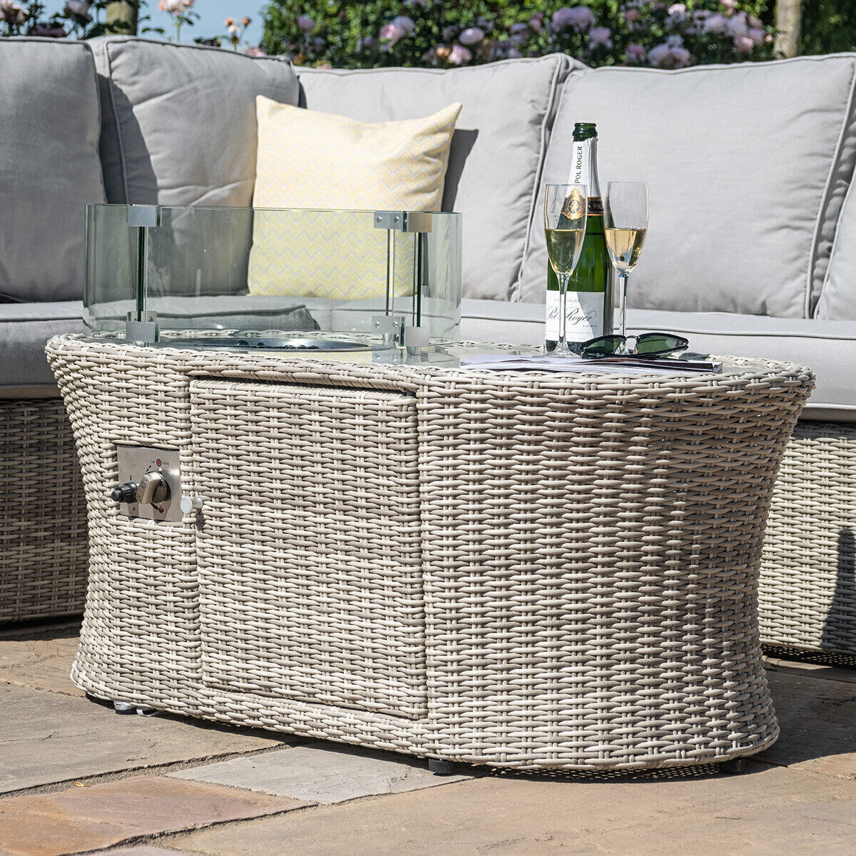 Homeflair - Oxford Small Rattan Corner Group