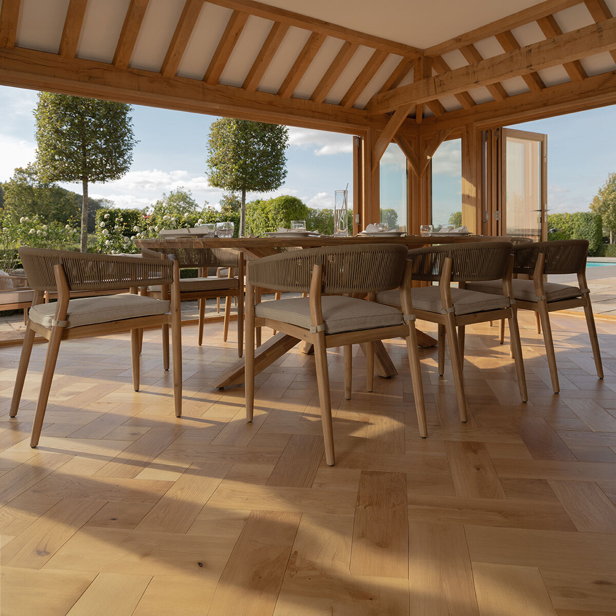 Homeflair - Porto Rope Weave 8 Seat Rectangular Dining Set