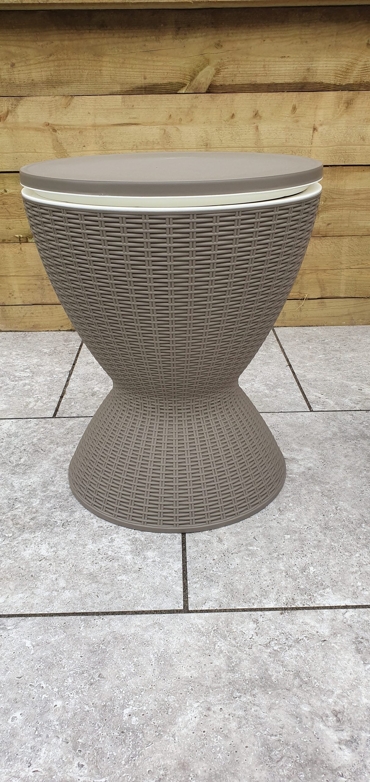 Rattan Cone Shape Ice Bucket Table | Ice0352