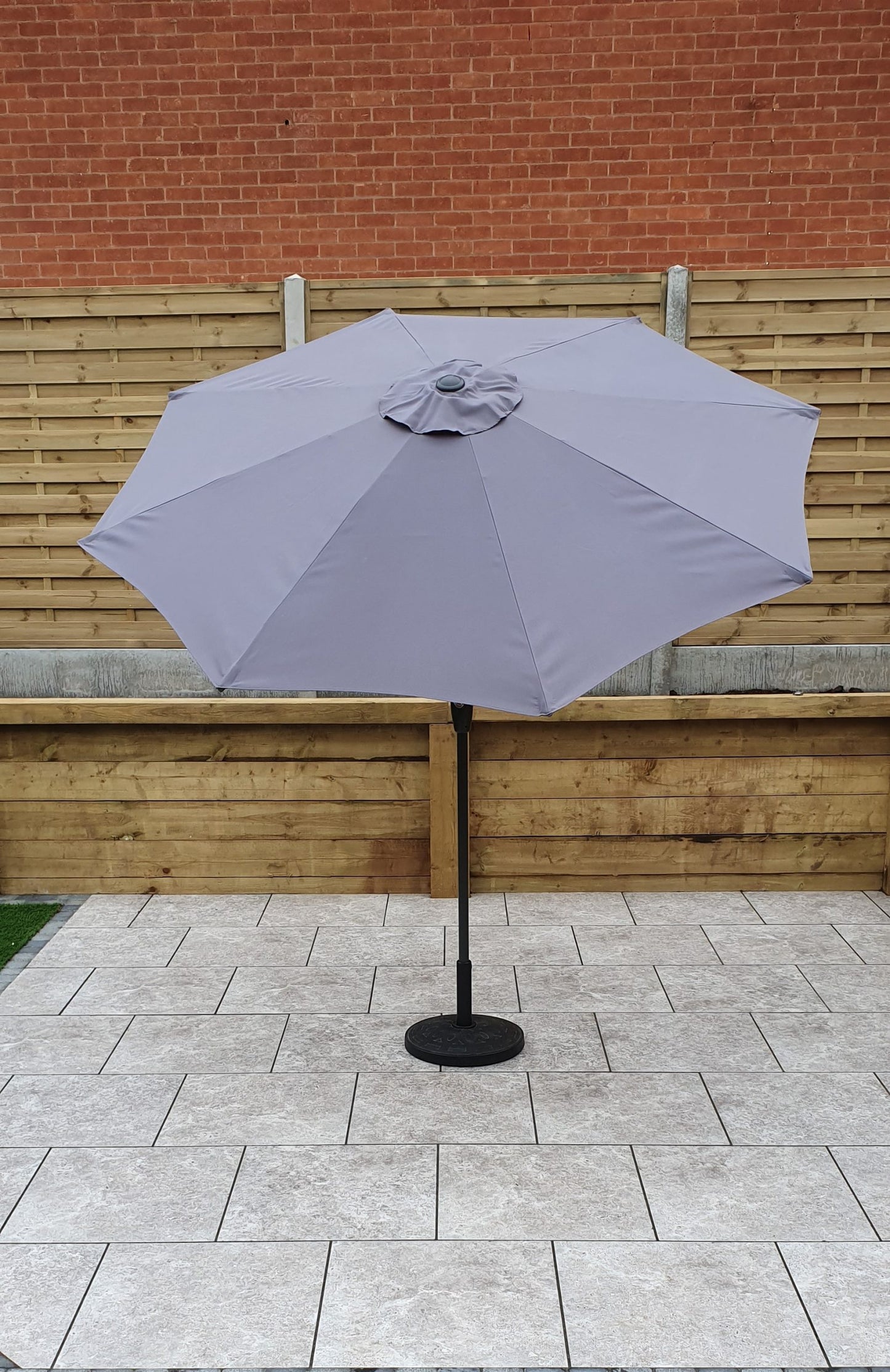 Rattan 2.5m Table Parasol in Grey with Tilt | Para0075
