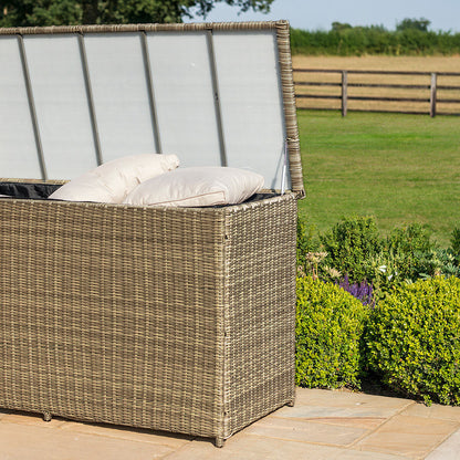 Homeflair - Winchester Rattan Storage Box