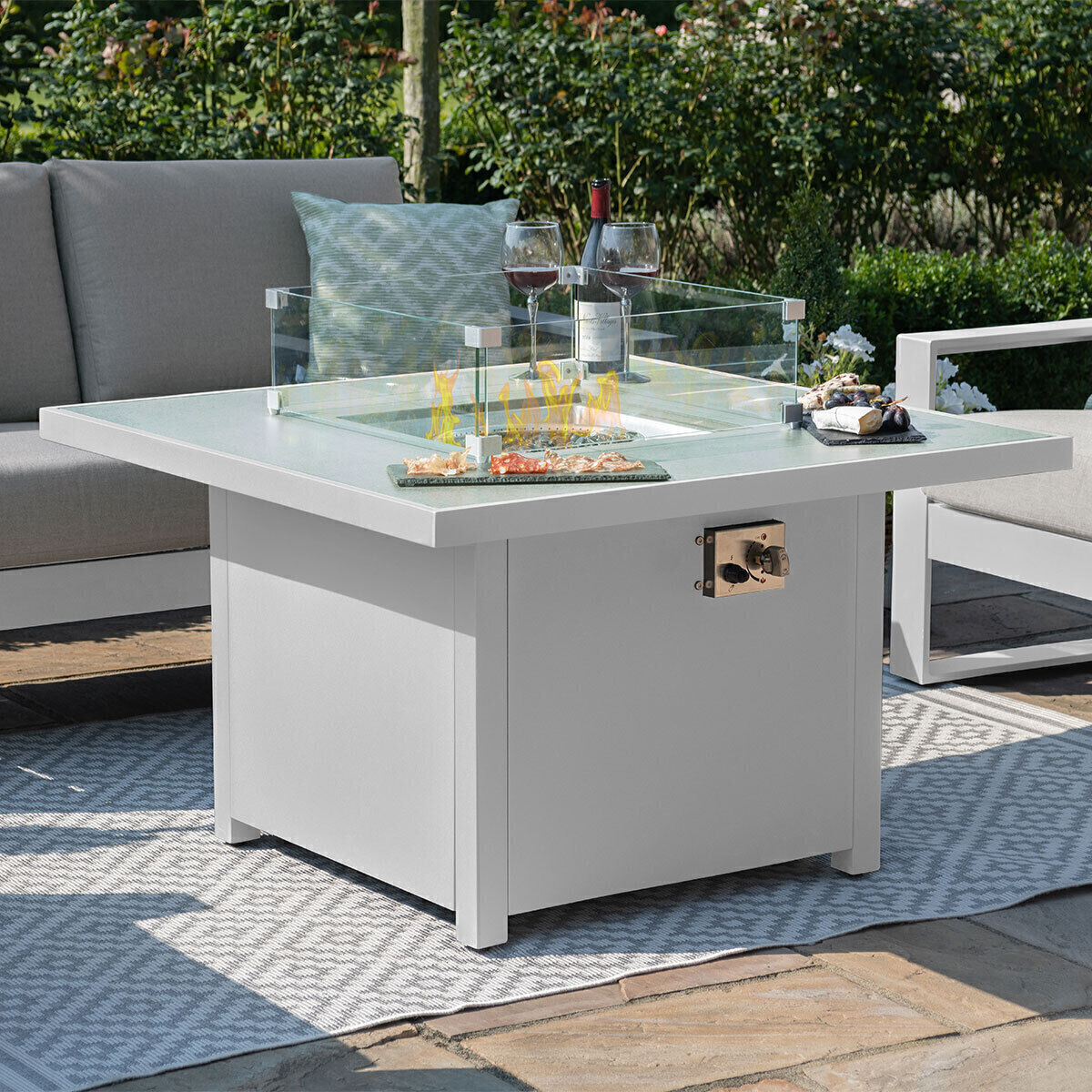 Homeflair -Amalfi 2 Seat Aluminium Sofa Set