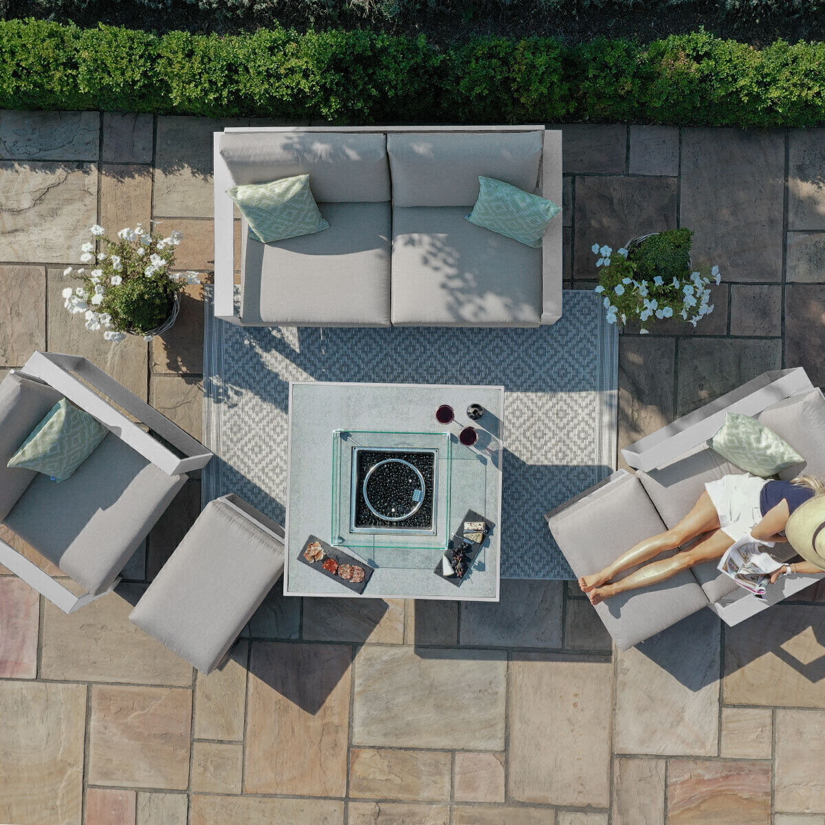 Homeflair -Amalfi 2 Seat Aluminium Sofa Set