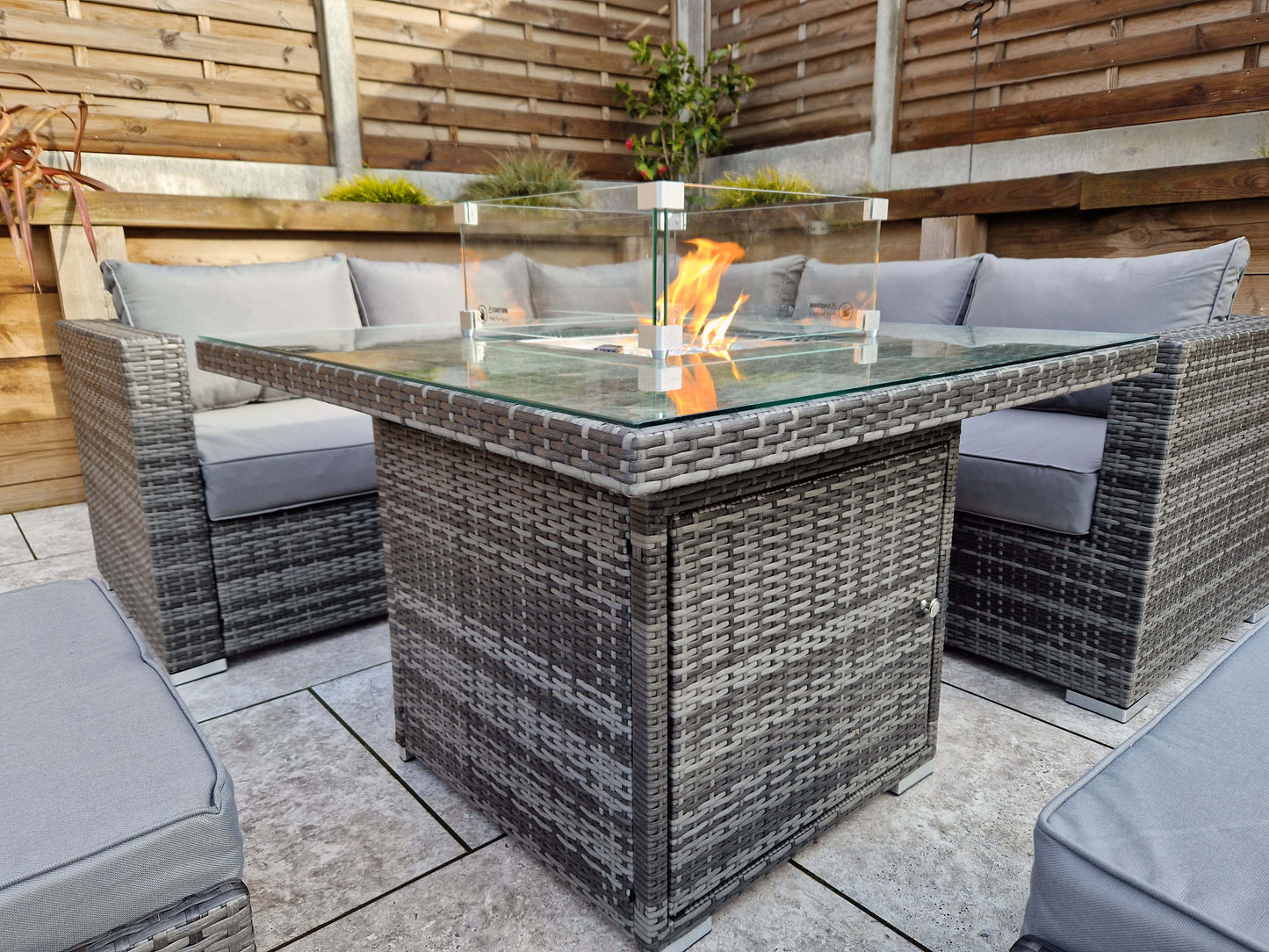 Signatyre Weave - GEORGIA corner gas firepit set | GEOR0150_MILA0433