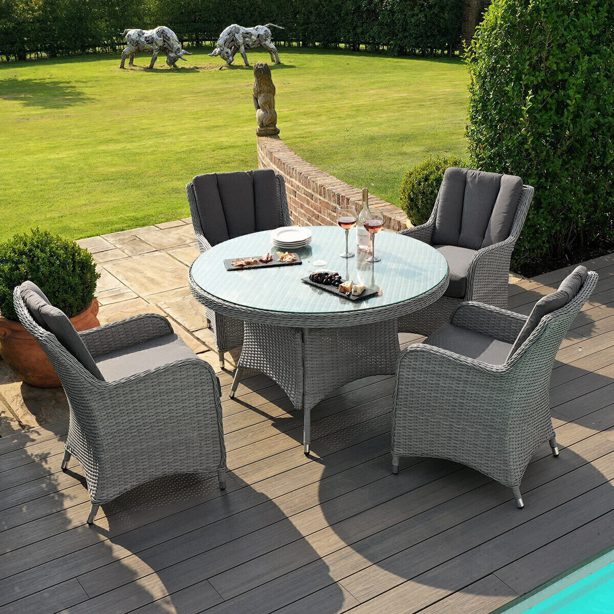 Homeflair - Ascot Rattan Dining Set