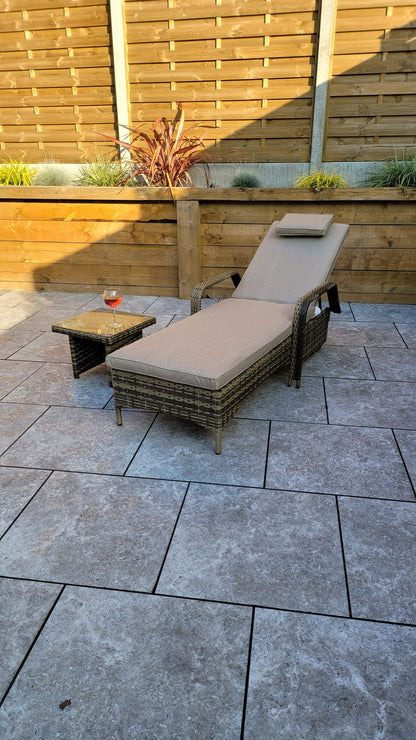 Rattan Single Sun lounger with drinks table | Savannah | Sava0406