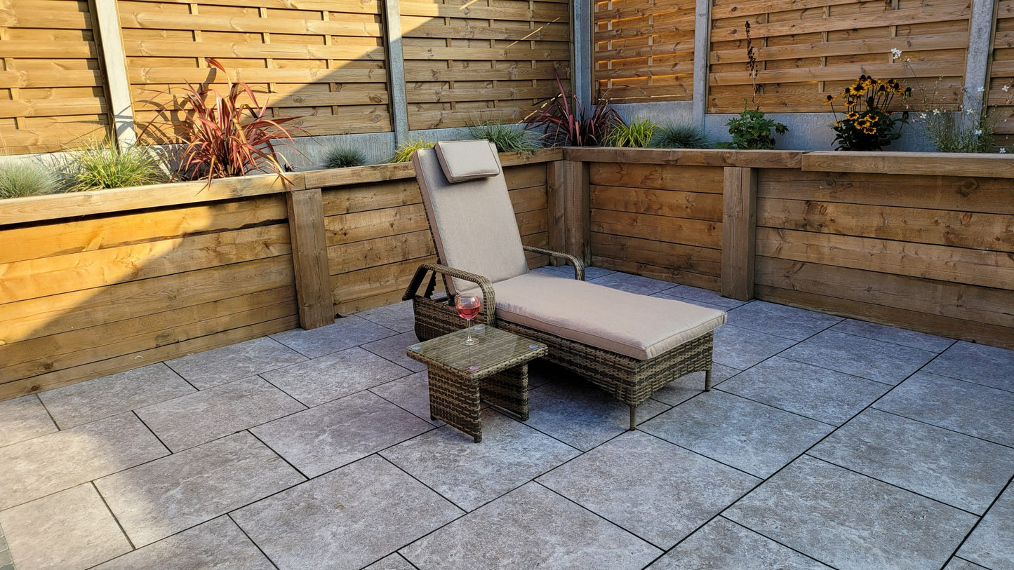 Rattan Single Sun lounger with drinks table | Savannah | Sava0406