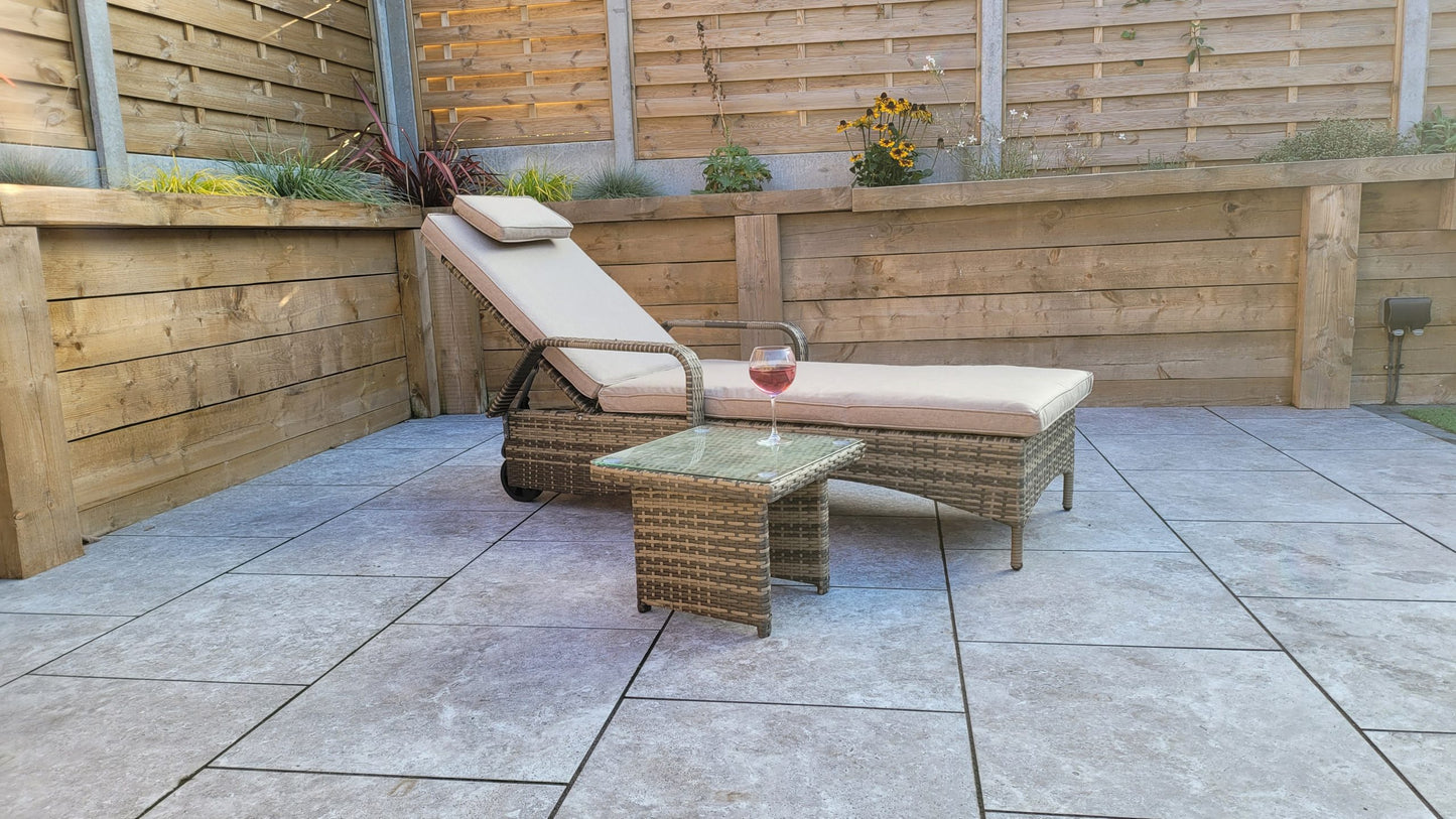 Rattan Single Sun lounger with drinks table | Savannah | Sava0406