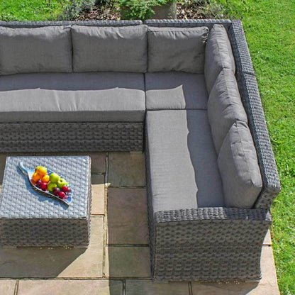 Homeflair – Victoria Small Rattan Corner Group
