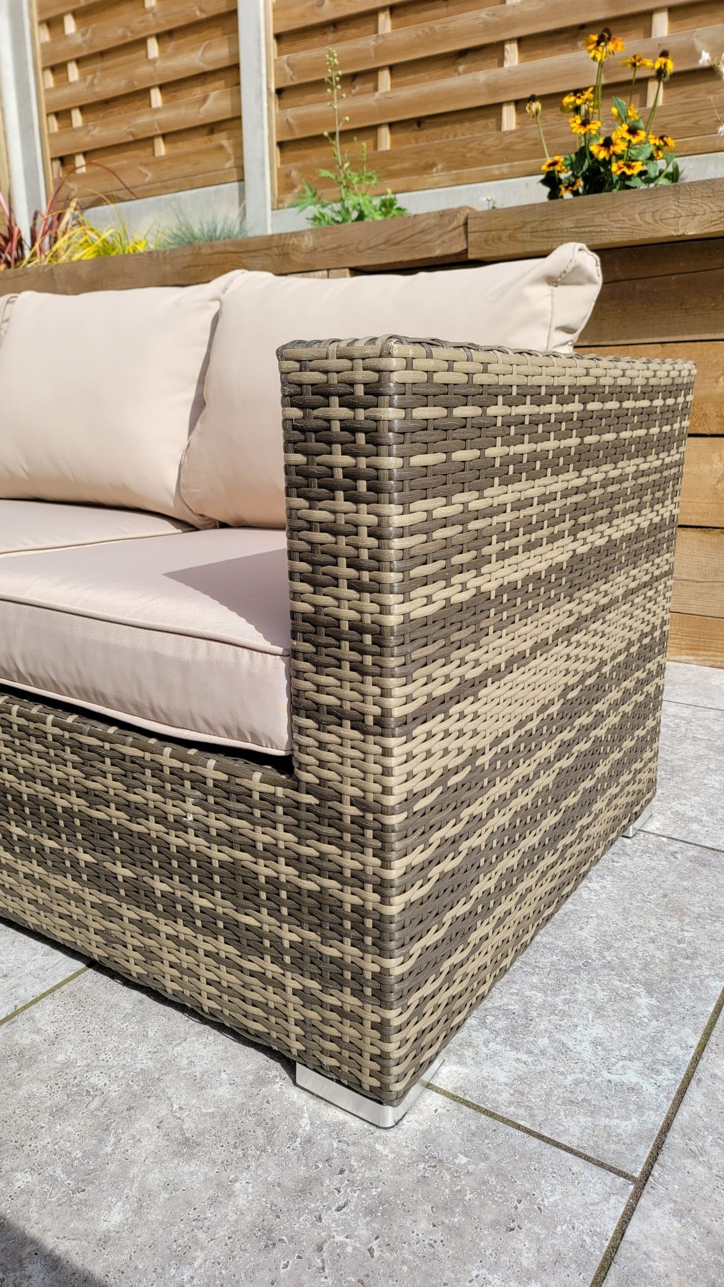 Rattan Georgia Compact Corner Sofa + 2 Stools Set in Brown | Geor0149