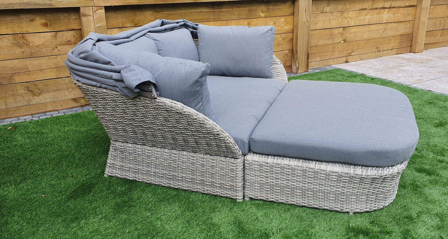 Rattan Daybed with Canopy | Megh0366