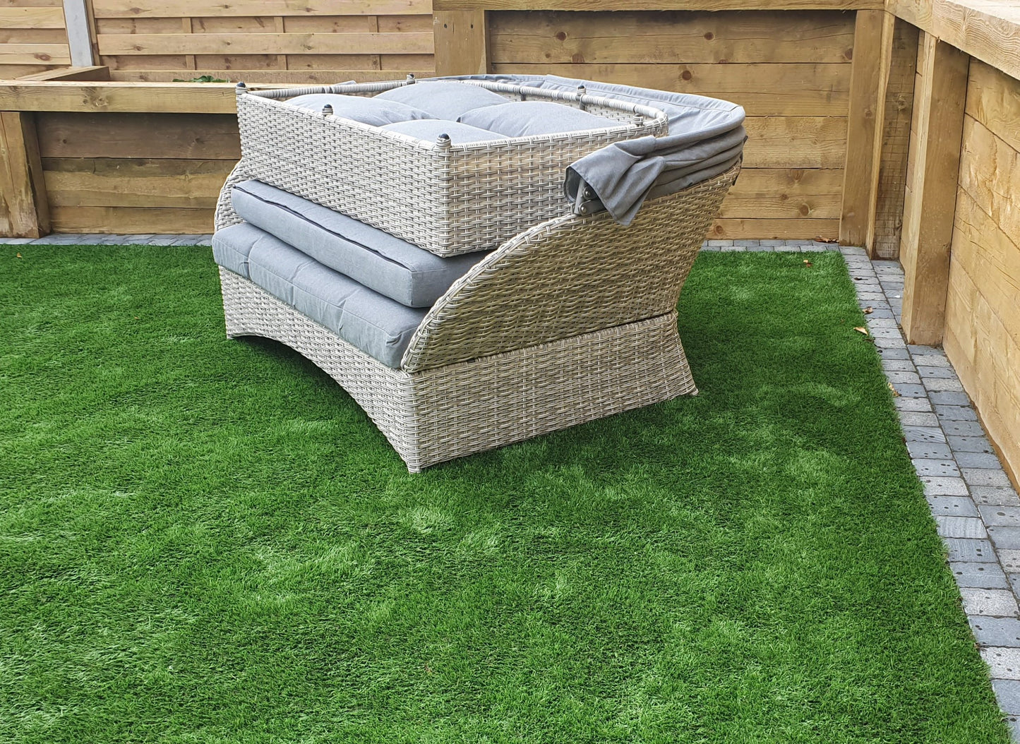 Rattan Daybed with Canopy | Megh0366