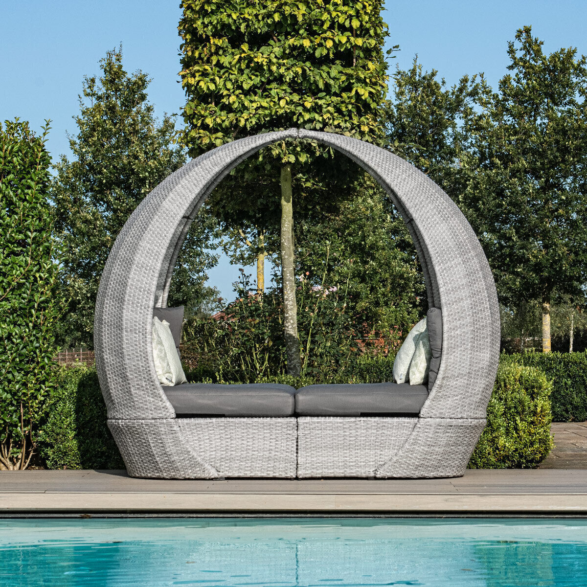 Homeflair - Ascot Rattan Daybed