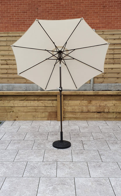 Rattan 2.5m Table Parasol in Beige with Tilt | Para0076