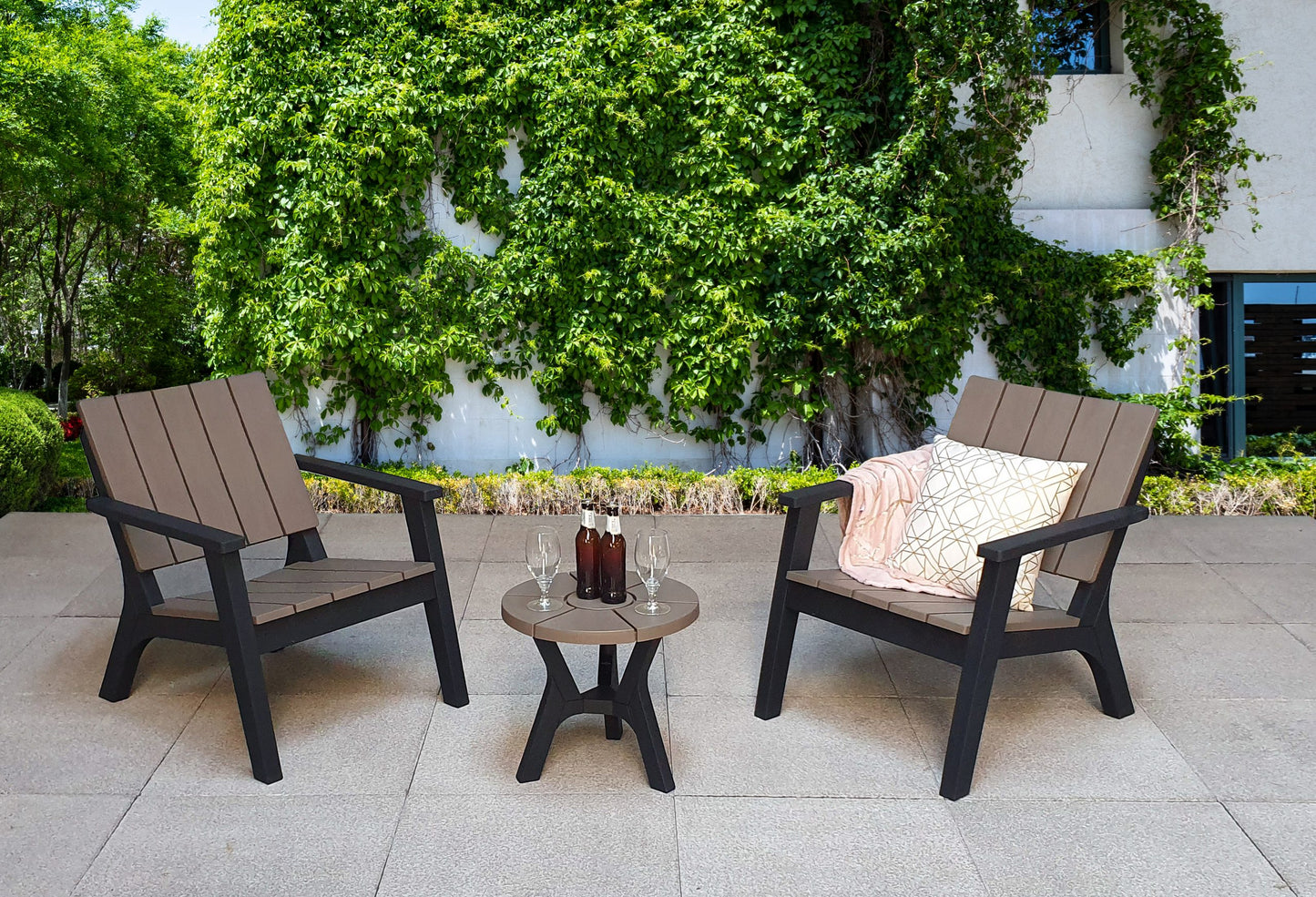 Rattan Lounge Set in moulded Plastic | Polly | Poll0350