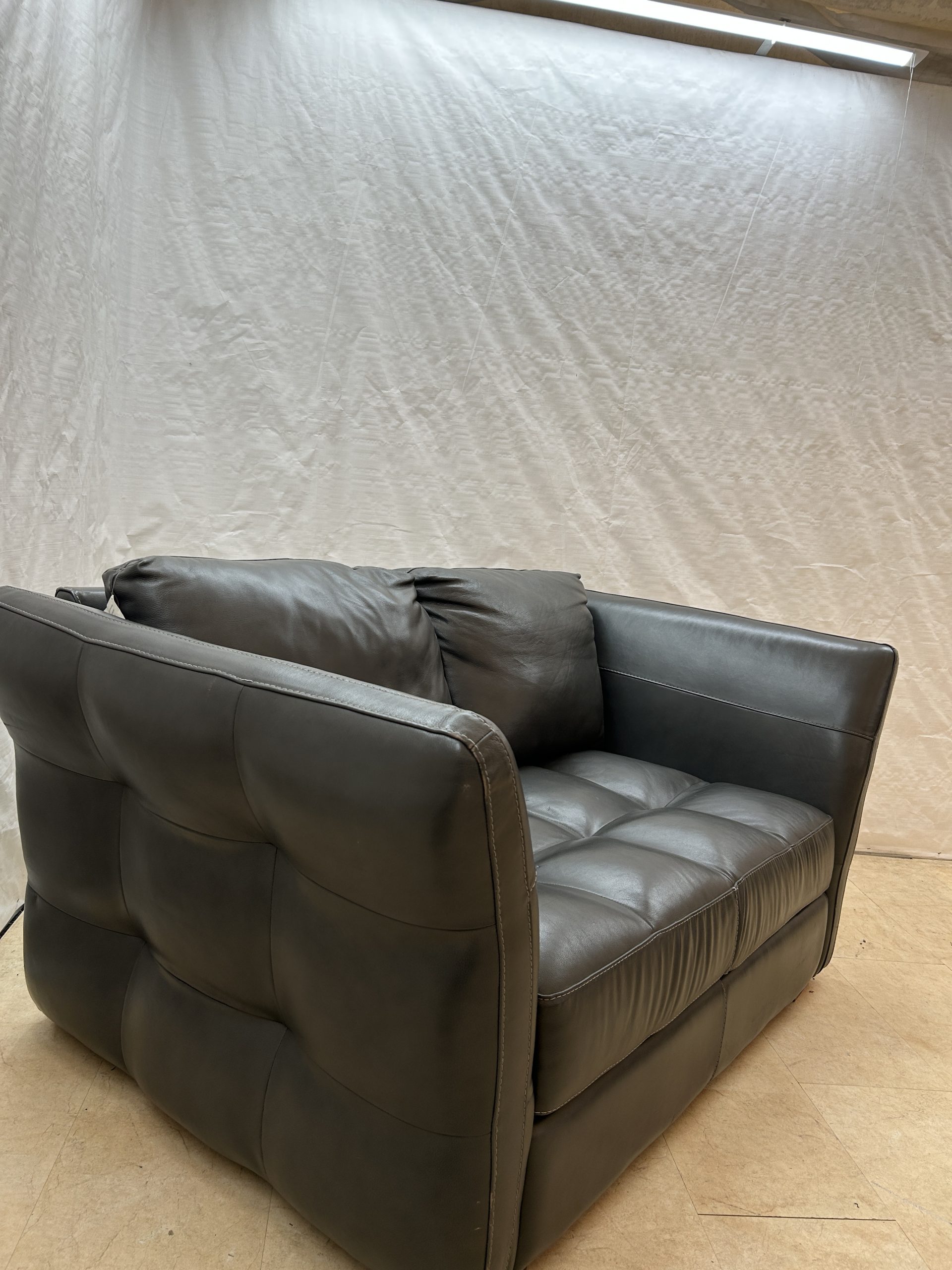 Gordon Ex-Display Deep Grey Leather 2 Seater Sofa | EX088 - Image 6