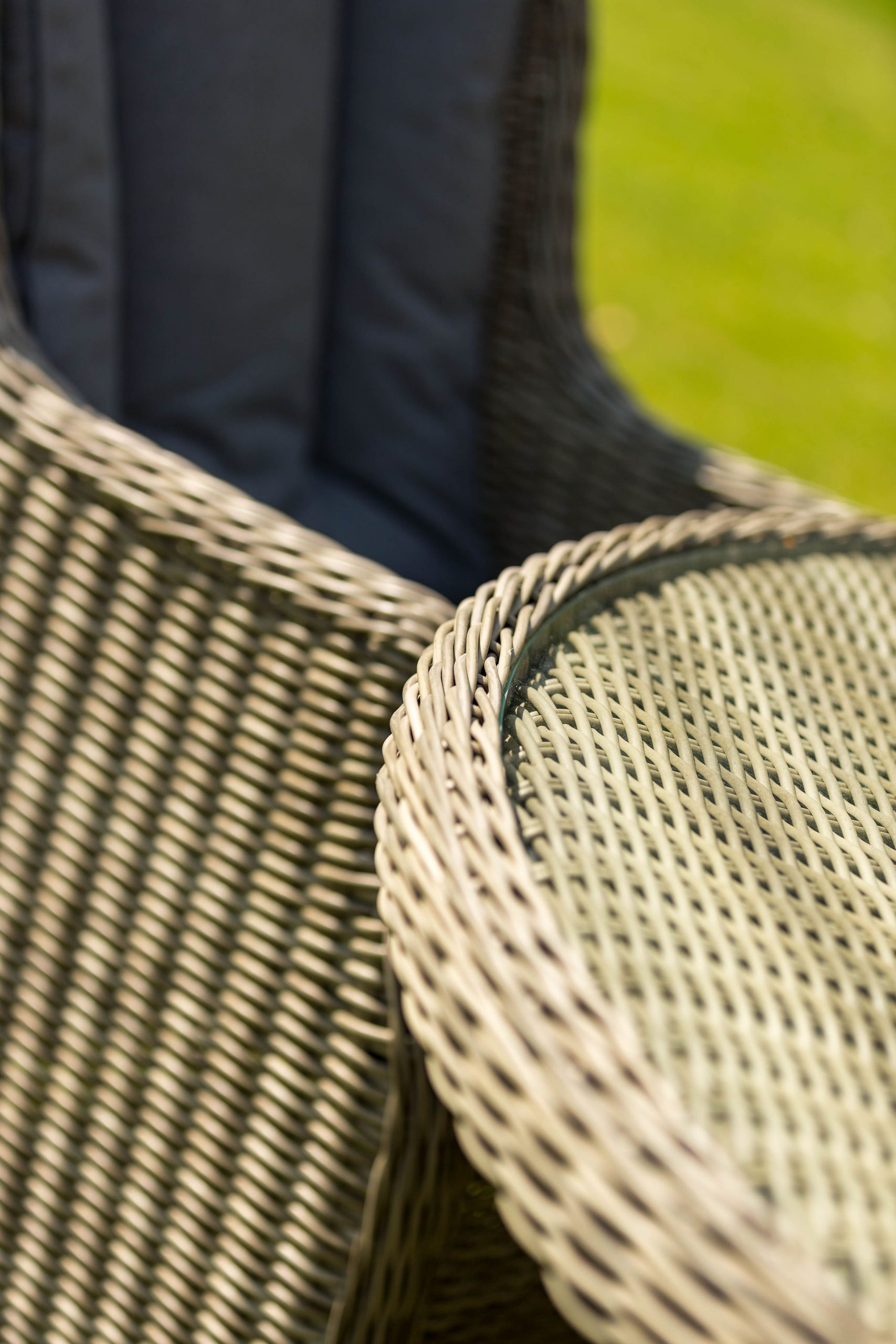 Royalcraft Rattan Wentworth 6 Seater Round Dining Set (WEN140COM-WS) - Image 11