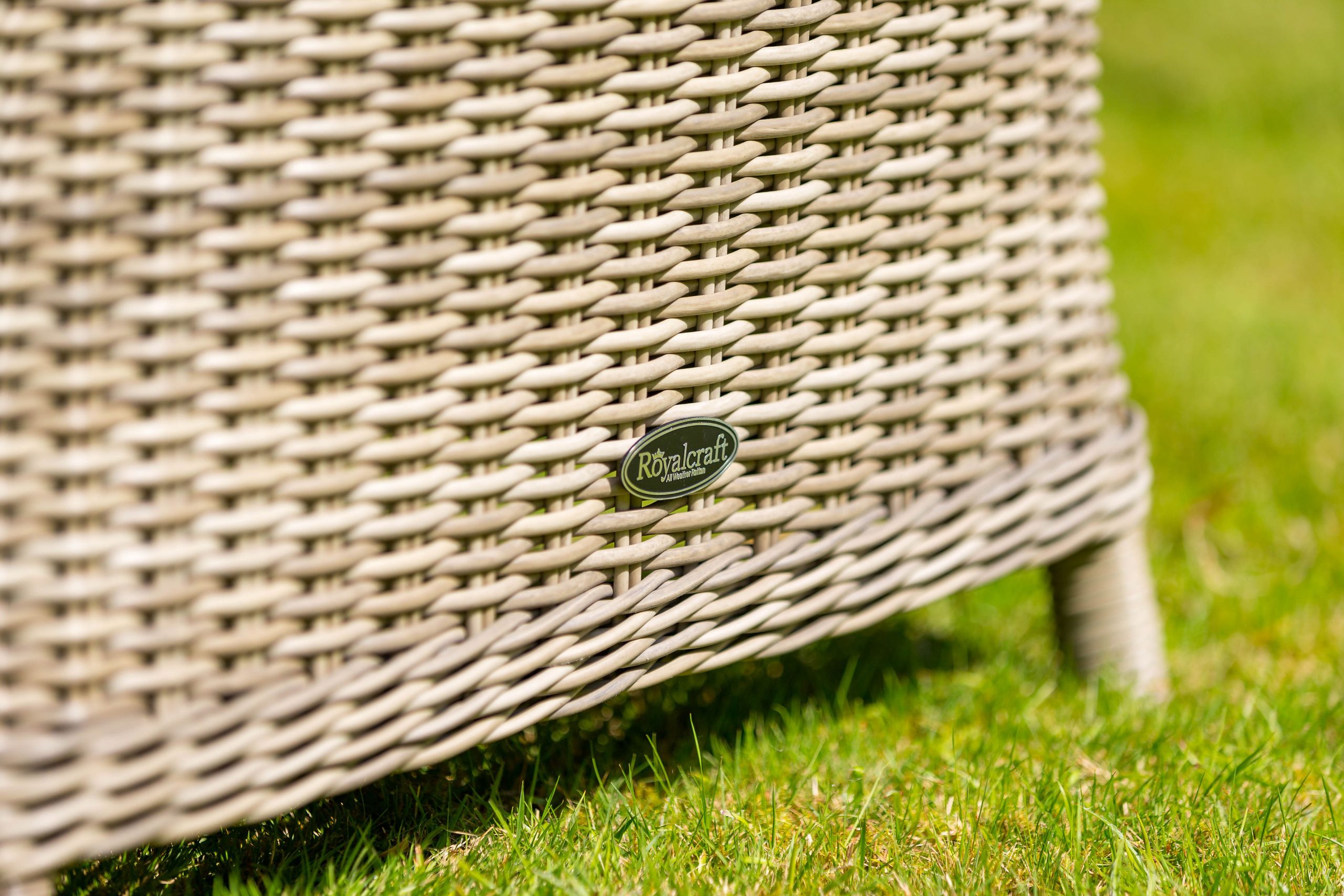 Royalcraft Rattan Wentworth 6 Seater Round Dining Set (WEN140COM-WS) - Image 10