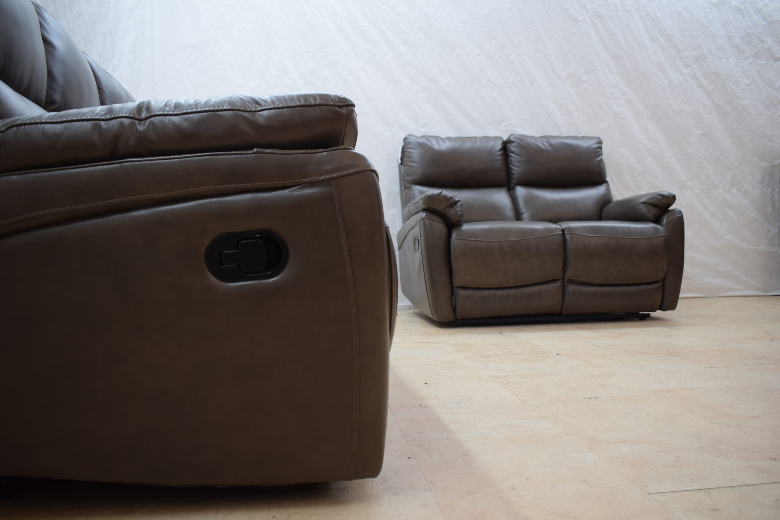 Monty Ex-Display Brown Leather 3 + 2 Seater Manual Recliner Sofas | EXMON - Image 7