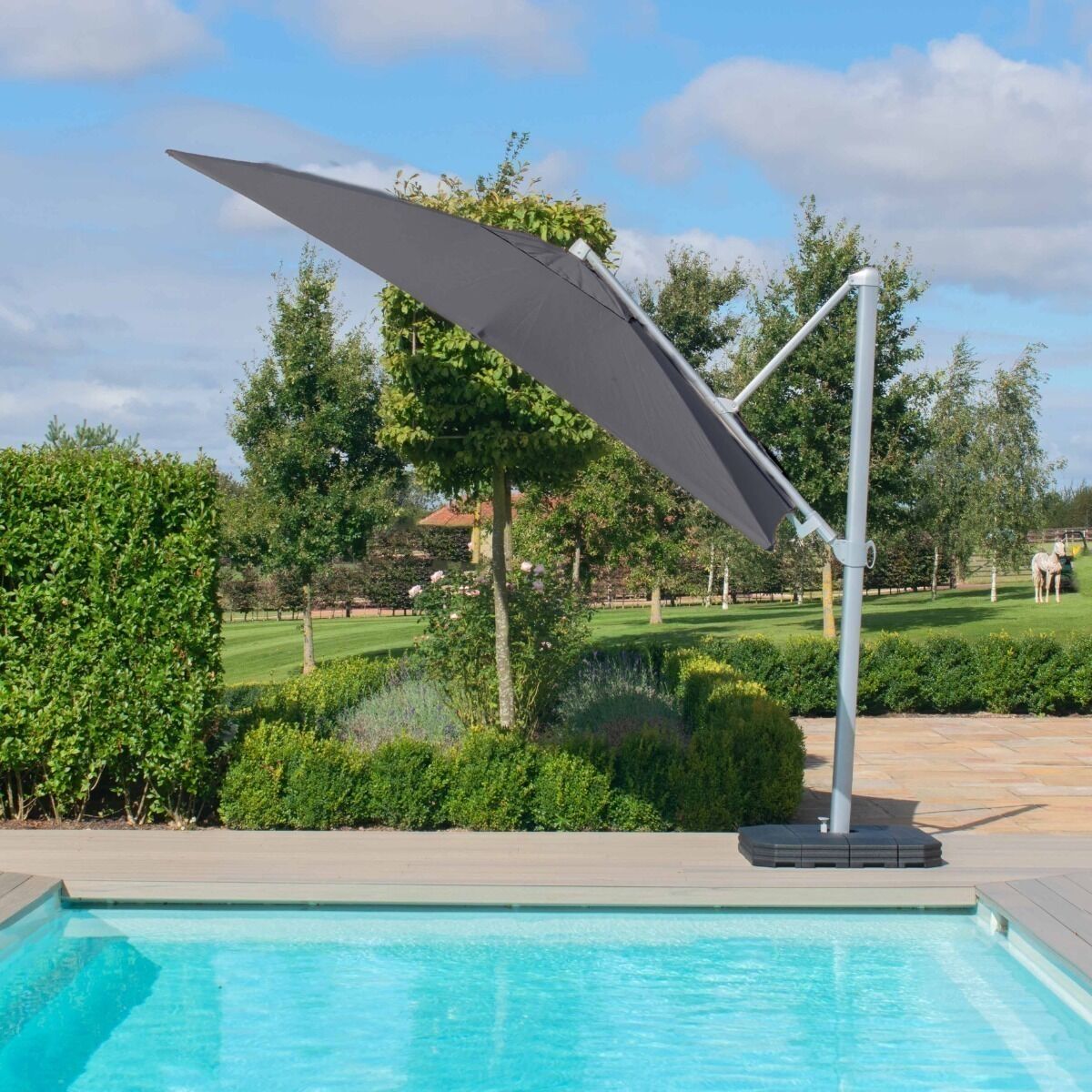 Homeflair - Zeus 3m Square Rotating Cantilever Parasol