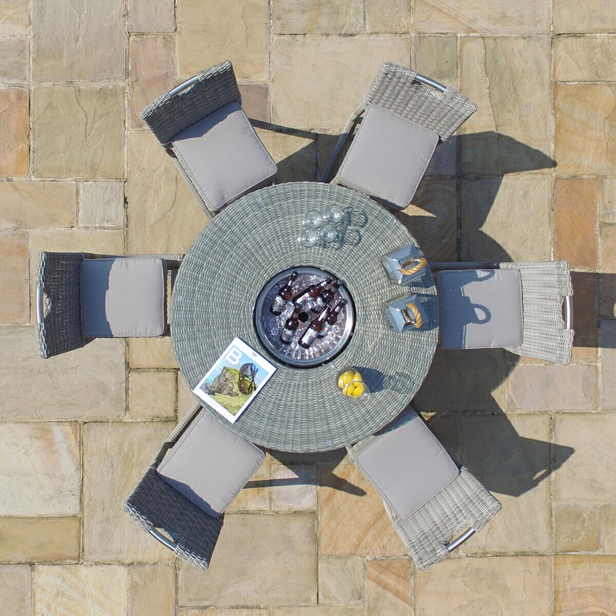 Homeflair - Oxford 6 Seat Round Rattan Bar Set