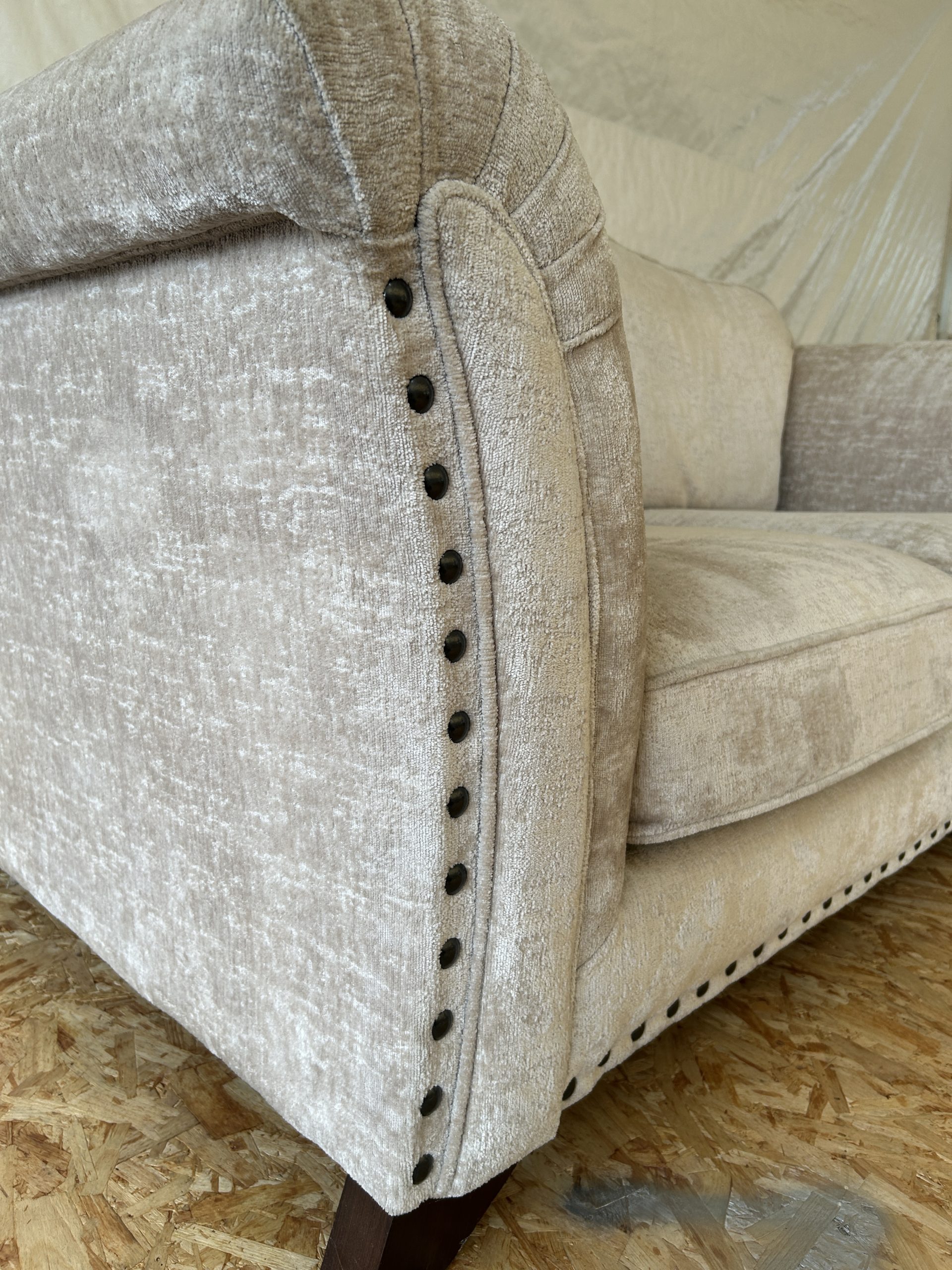 Ex-Display Flair 2 Seater Sofa - Image 5
